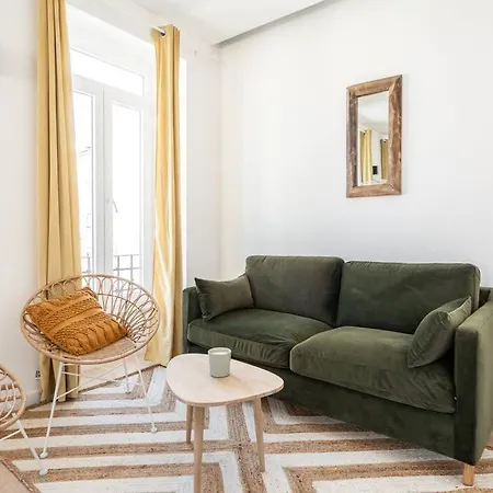 Astrantia Yellow * Lisboa